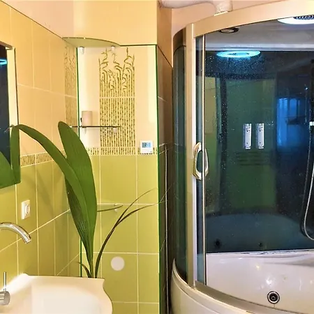 Villa Private With Excellent View To River *